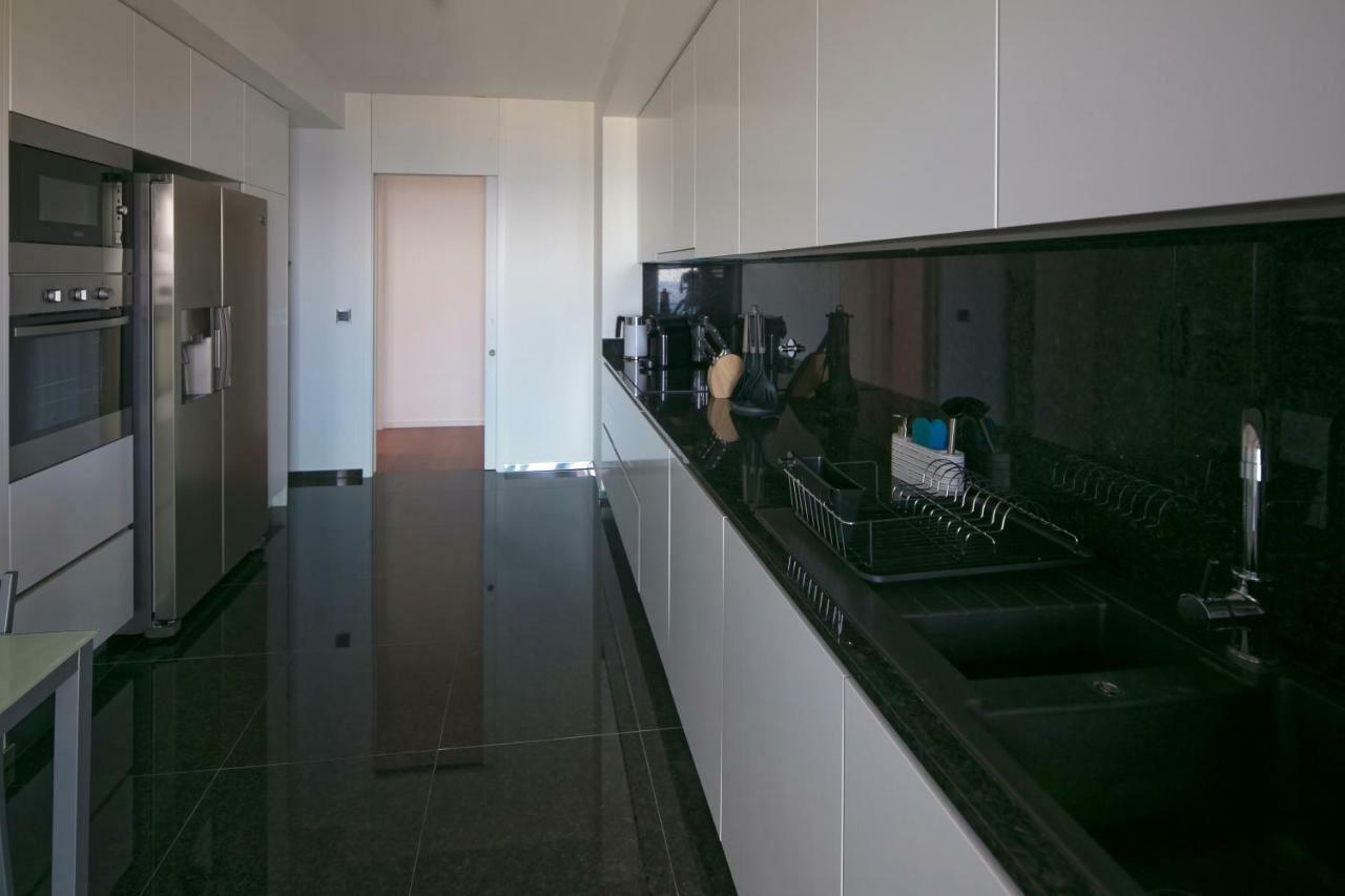 Spacious Luxury Holiday Apartment With A Great View, Funchal, Free Wifi And Parking Экстерьер фото